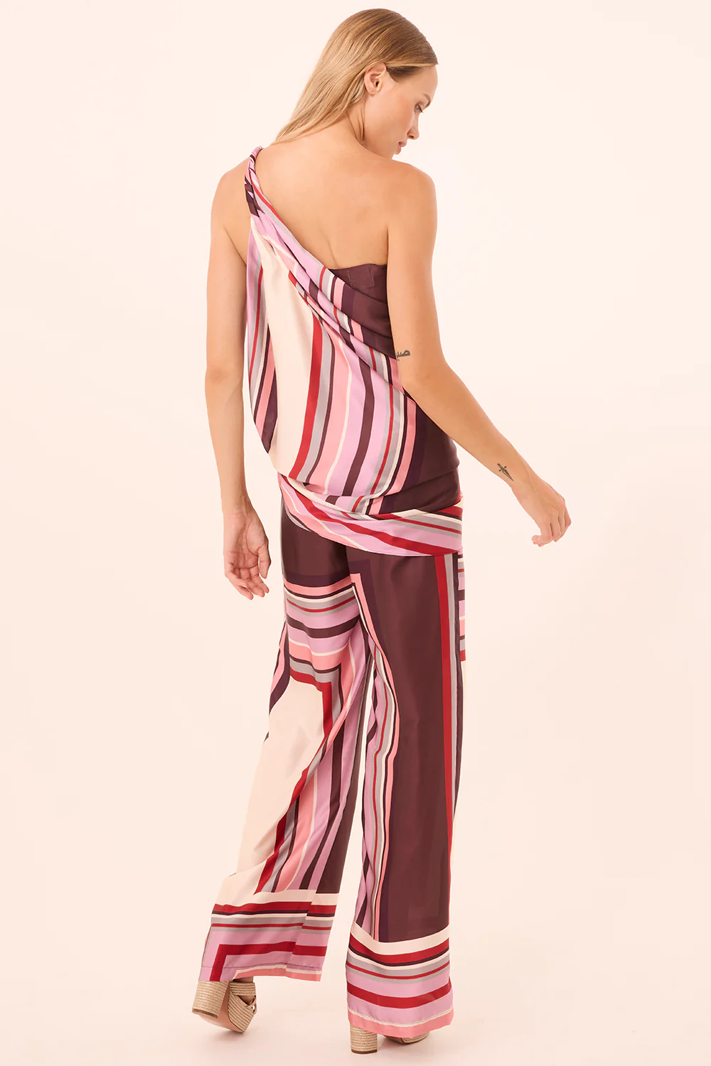 IZZIE PANT - Image 9